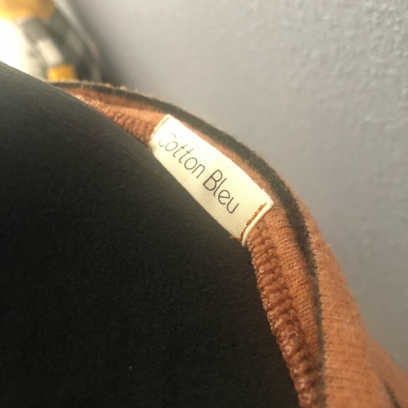 **CLEARANCE** Cotton Blue NWOT XL Long-sleeve light sweater - Picture 3 of 4